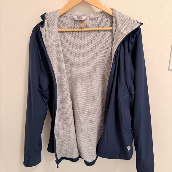 Mountain Hardware Jacket - Picture 3 of 5